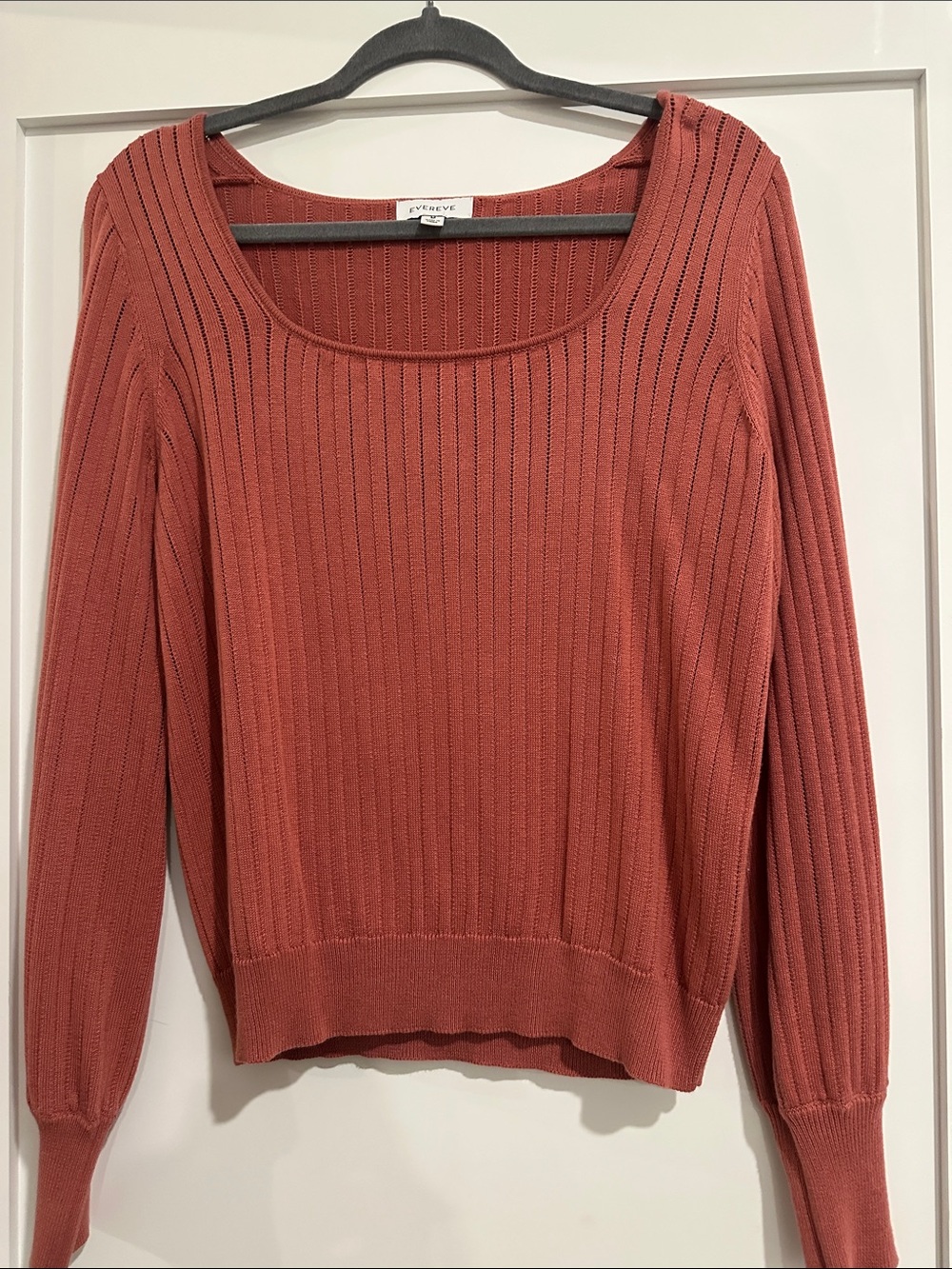 Evereve Rust Ribbed Scoop Neck Pullover